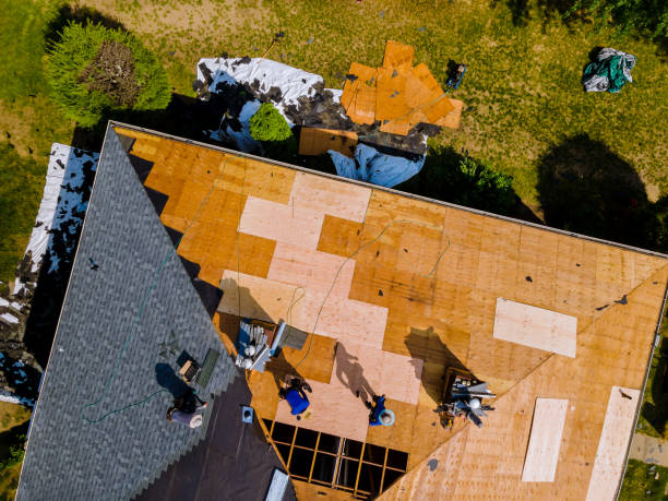 Best Best Roofing Contractors  in Lake Wazeecha, WI